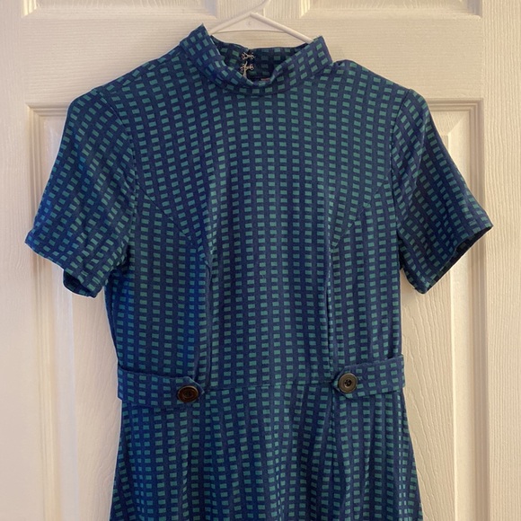 ModCloth 60s Retro Dress - Picture 3 of 7